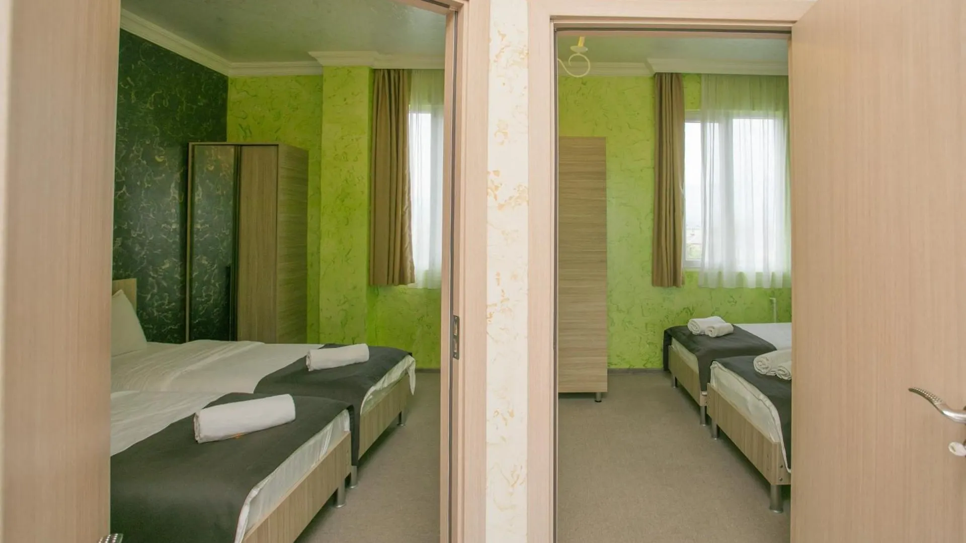 Beach House Batumi Hotel